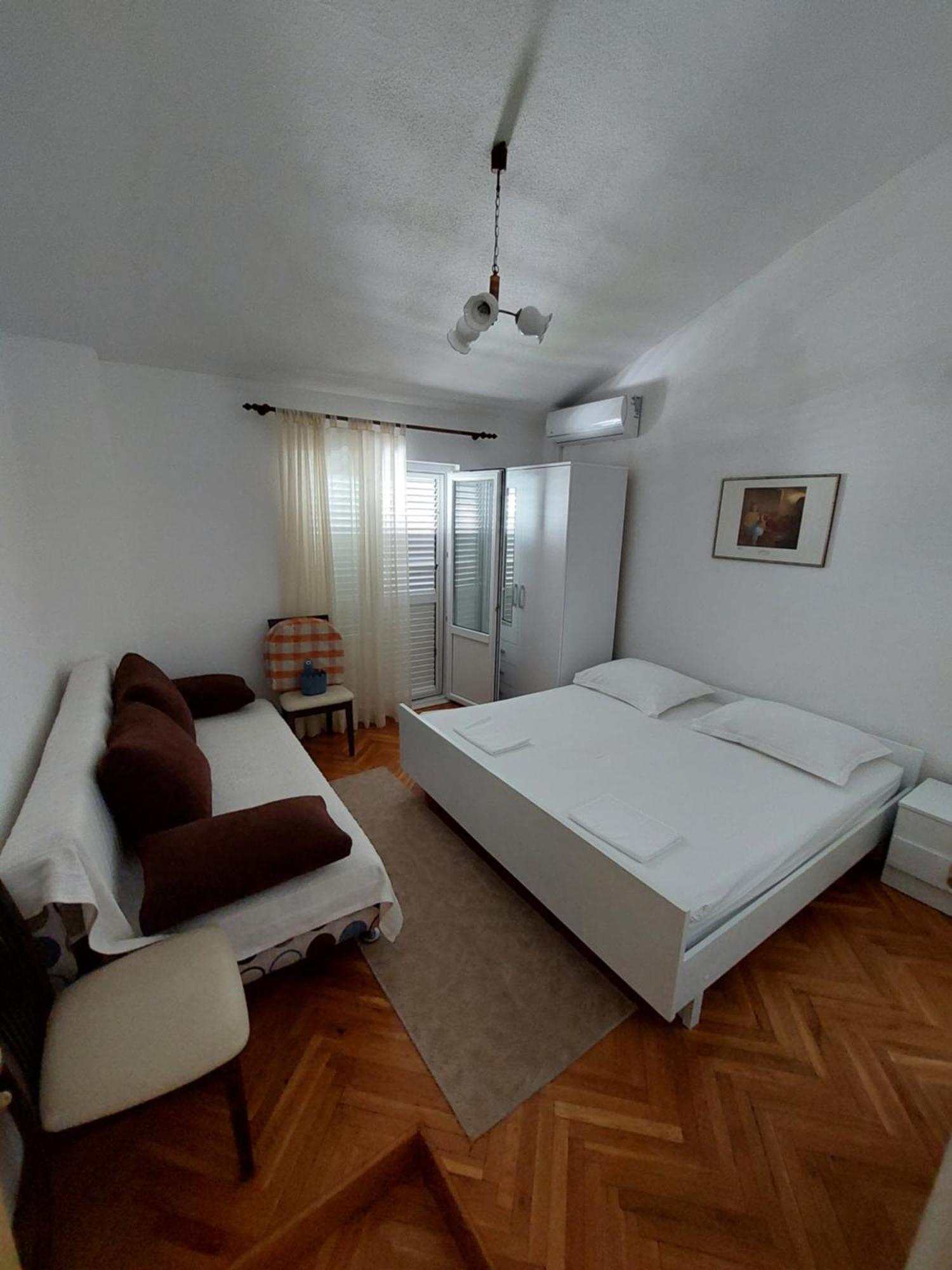 Villa Grozdic Makarska Room photo
